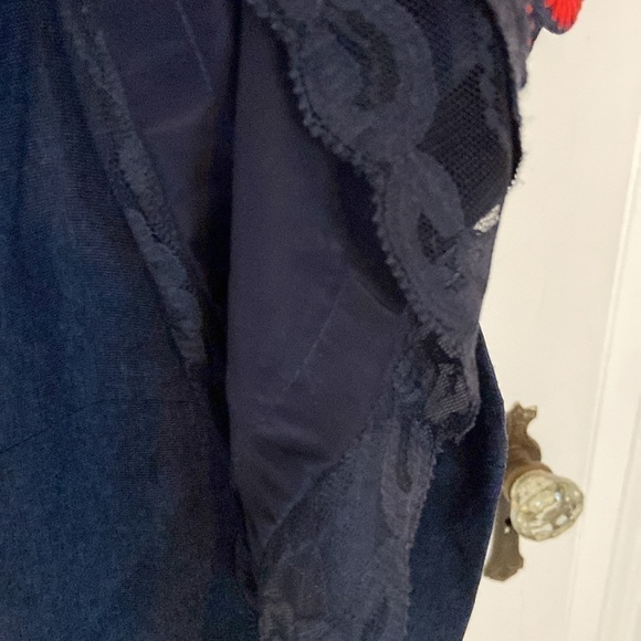 Trina Turk Navy Red floral embroidered bell sleeve dress - Picture 4 of 6